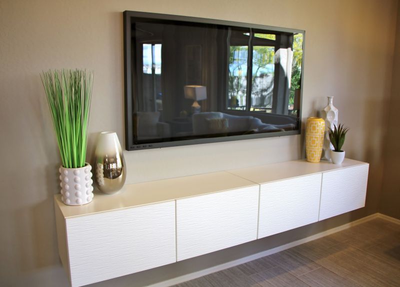 Tv Hanging Service in Kansas City, KS